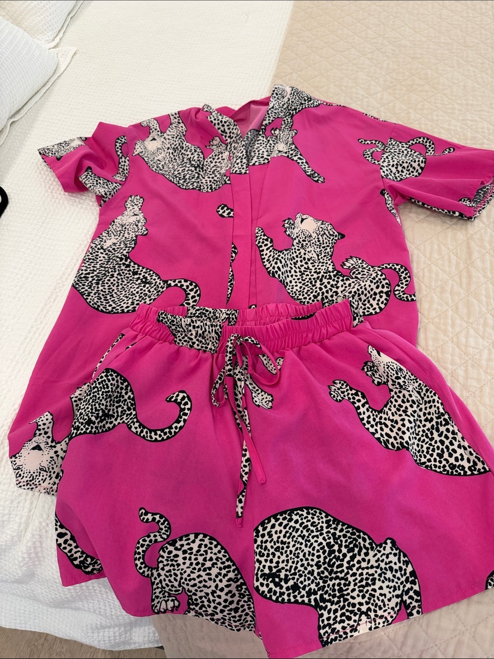 Women SHEIN-  Pink Leopard Print Pajama Set sz Small